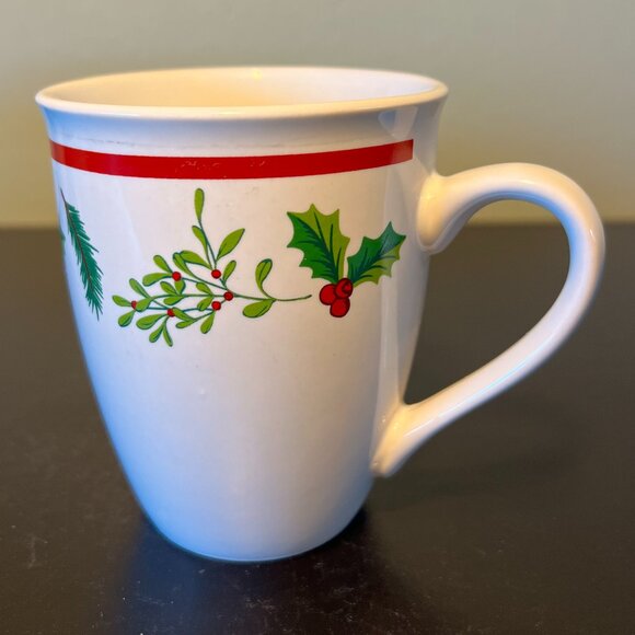 Set of 5 Vintage ROYAL NORFOLK Christmas Holly Leaves & Berries and Mistletoe - Picture 4 of 10